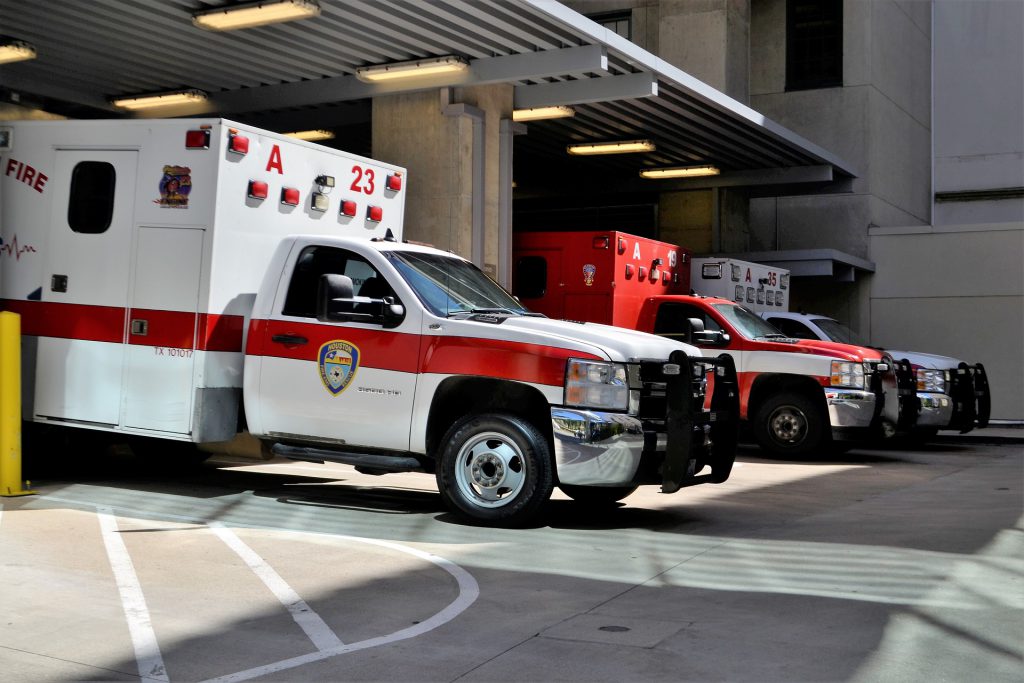 bystanders perform CPR