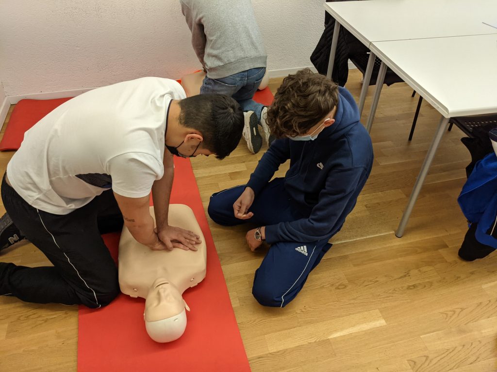 4 reasons to learn CPR